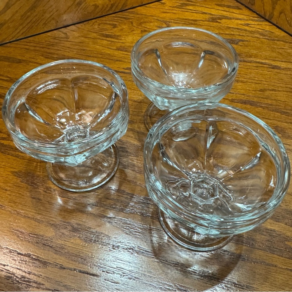 Vintage Canada Marked Sorbet / Sherbert Glasses - Set of 3